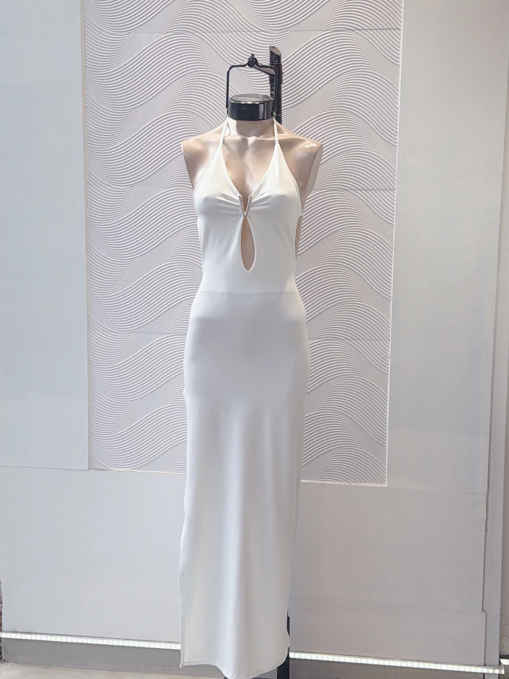 Vestido Verta Largo con Abertura